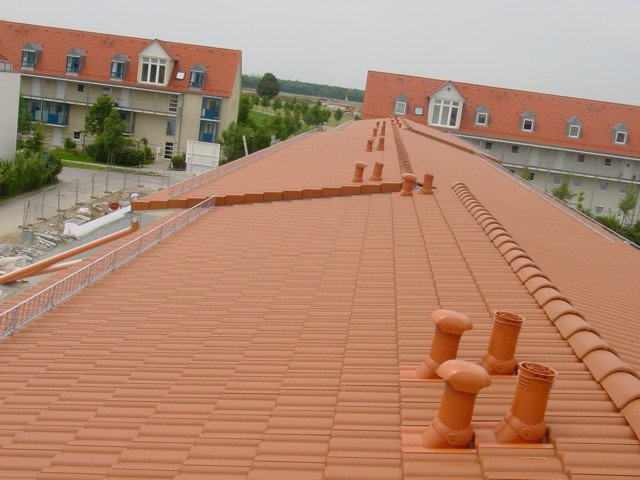 VIVAMUS__Neubau_von_24_RHH_mit_Tiefgarage__Neubiberg_41574_02