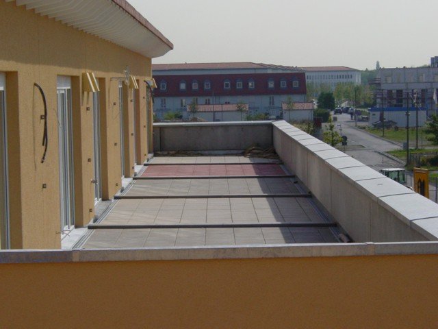 VIVAMUS__Neubau_von_24_RHH_mit_Tiefgarage__Neubiberg_41574_06