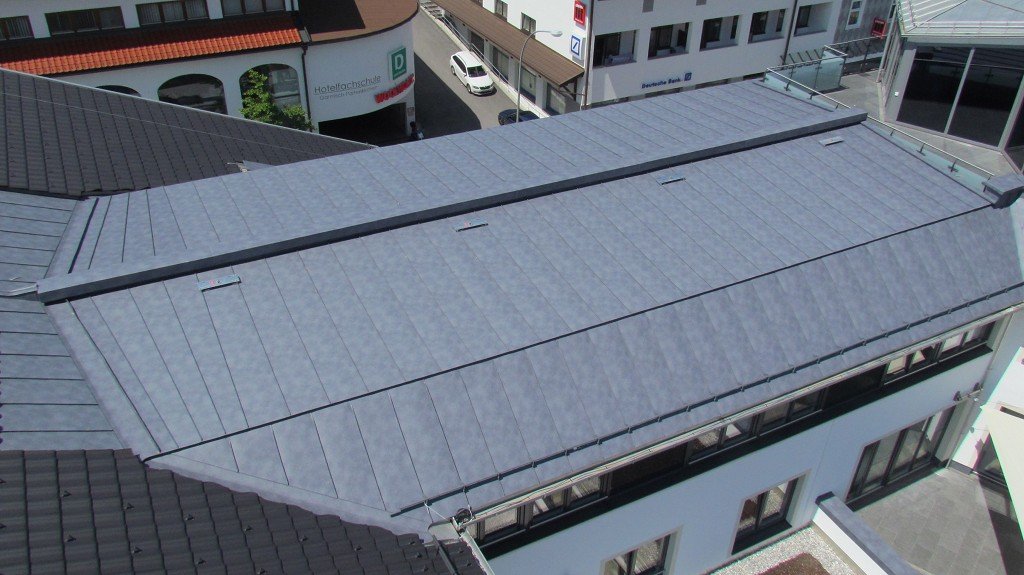 Neubau_und_Umbau_Sparkasse_mit_Kristall_Garmisch-Partenkirchen_44185_06