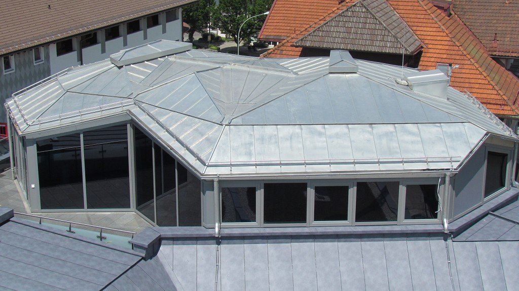 Neubau_und_Umbau_Sparkasse_mit_Kristall_Garmisch-Partenkirchen_44185_08