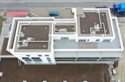 Luftaufnahme Wohnanlage mit Tiegarage